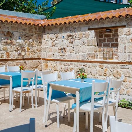 Mel Town Bed and Breakfast Antalya Exteriör bild