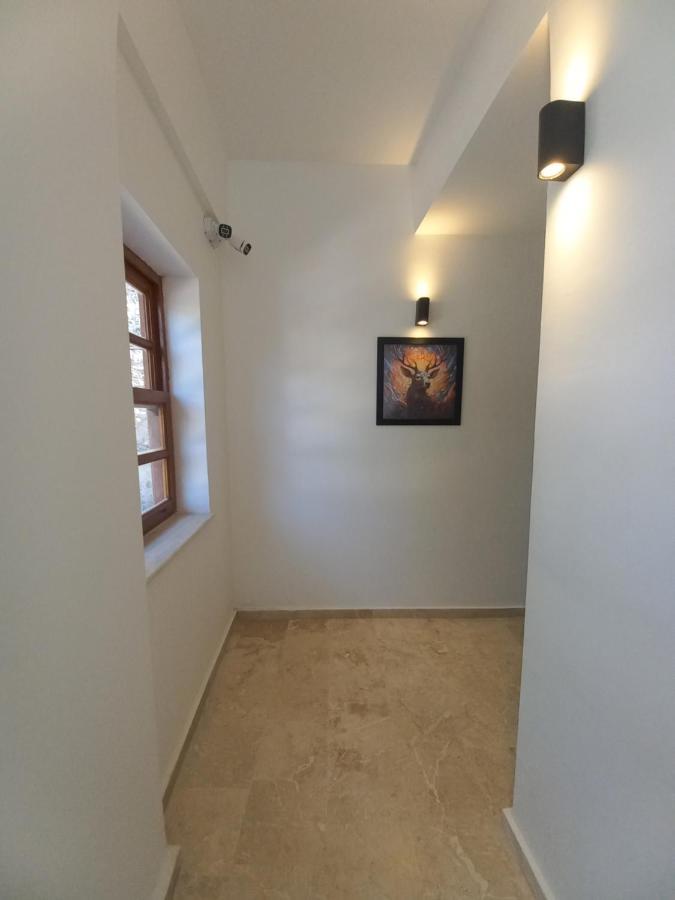 Mel Town Bed and Breakfast Antalya Exteriör bild