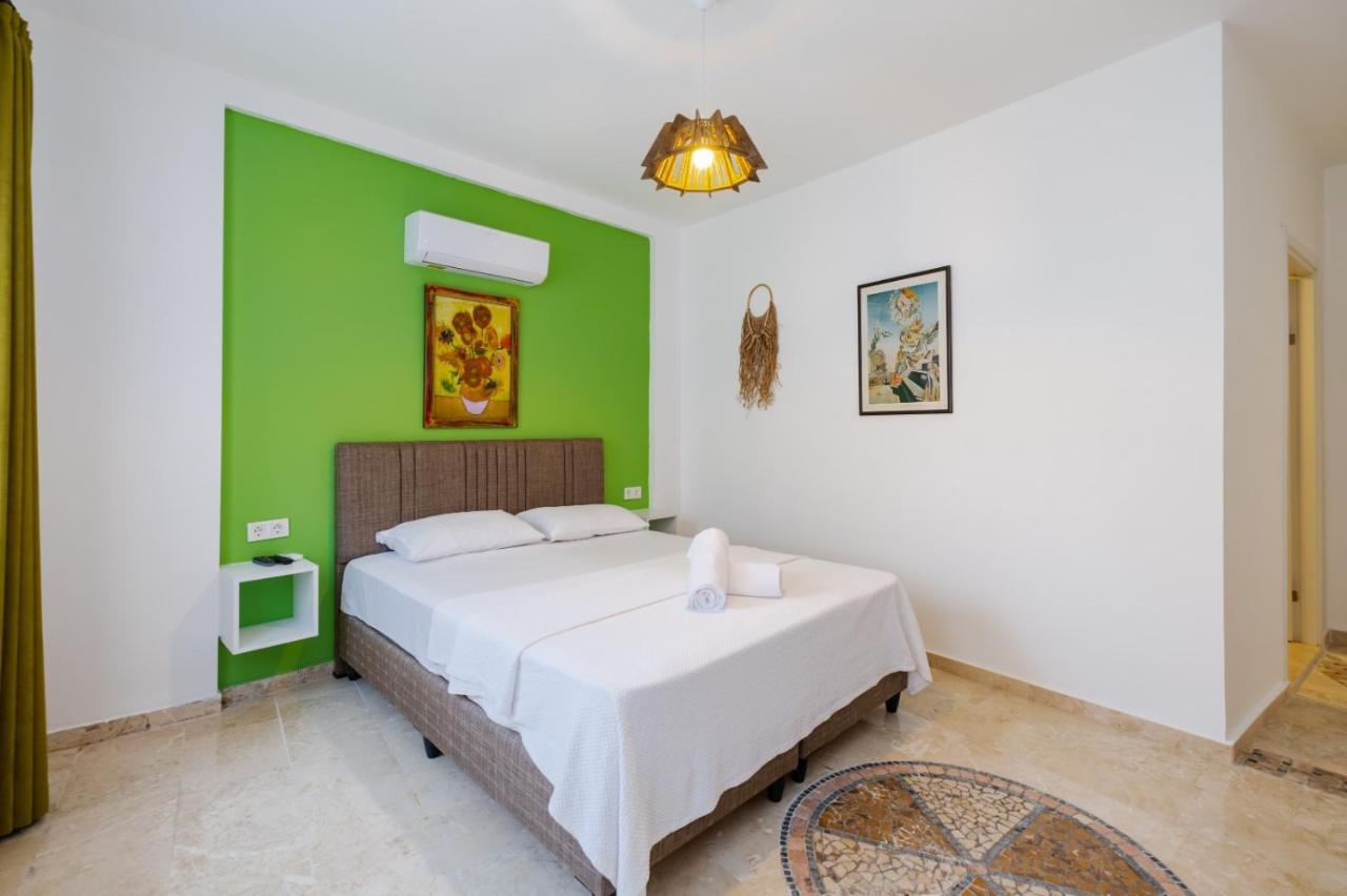Mel Town Bed and Breakfast Antalya Exteriör bild