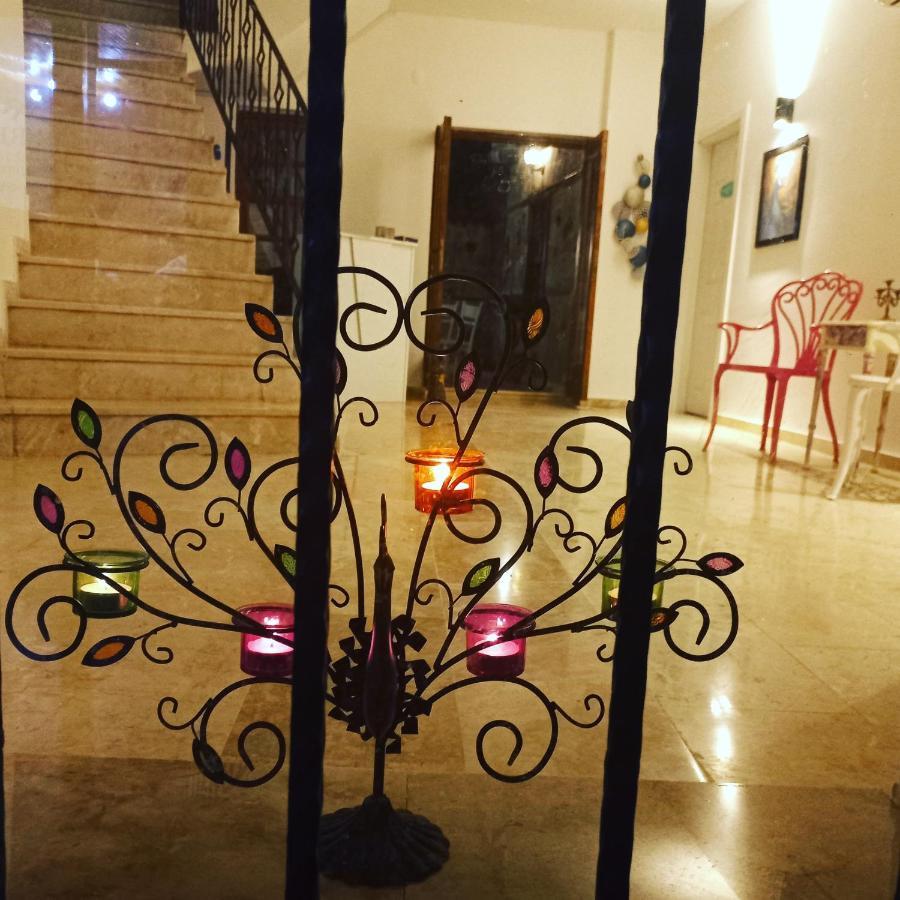 Mel Town Bed and Breakfast Antalya Exteriör bild